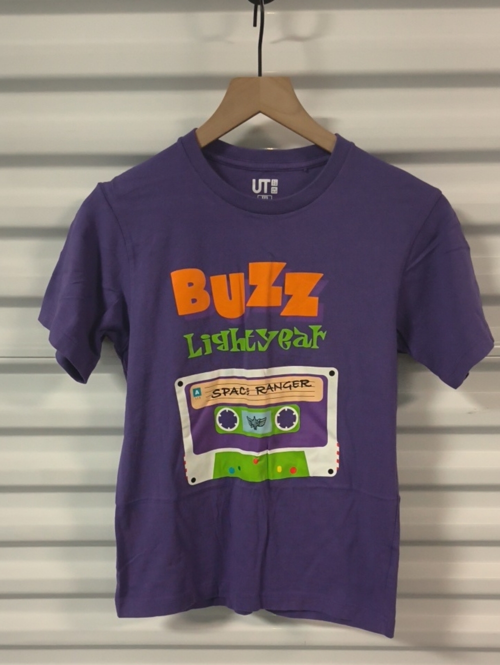 Disney Pixar Buzz Lightyear T-Shirt Uniqlo Purple T-Shirt Toy Story XXS